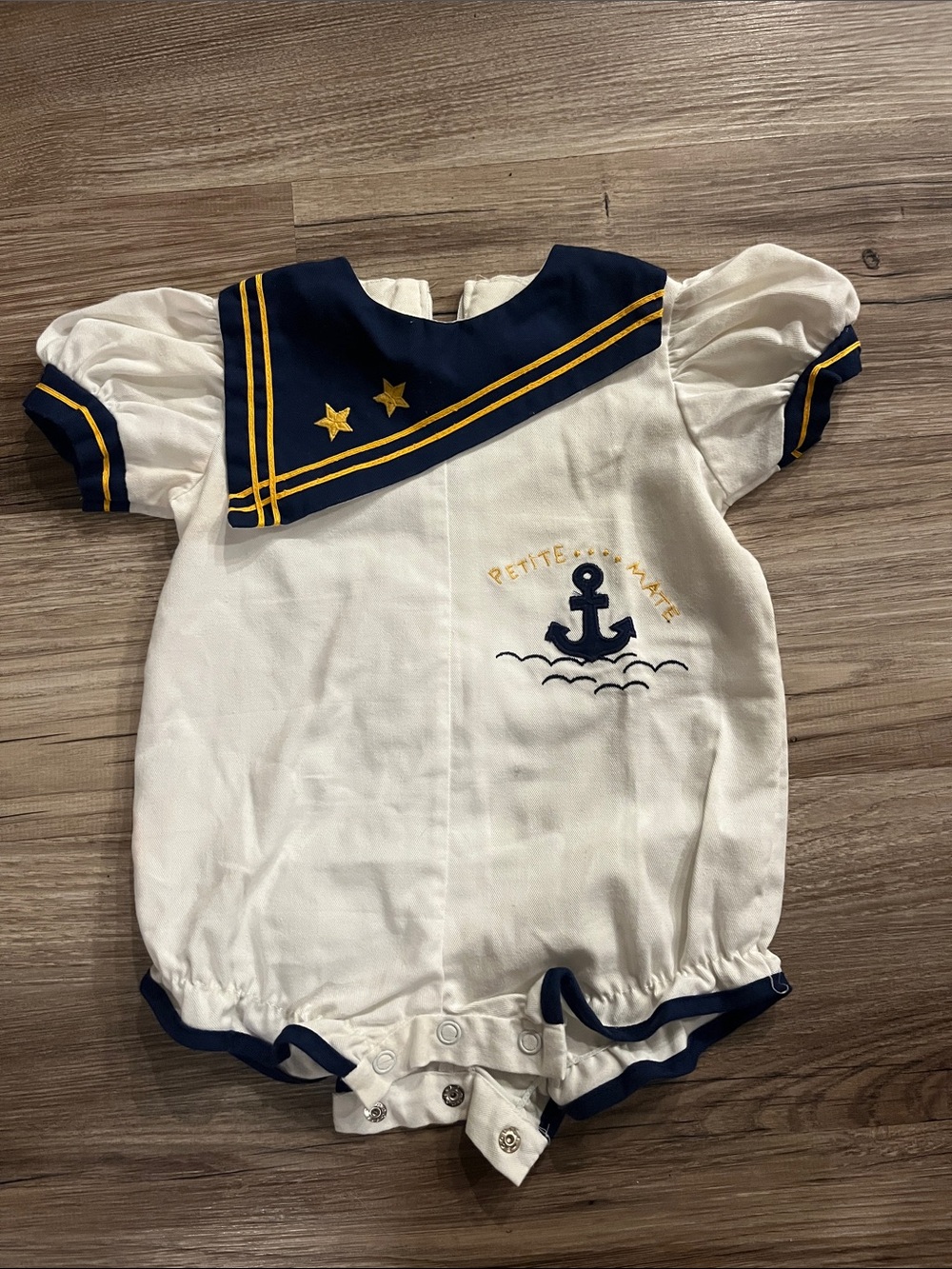 Petit Jouet vintage Nautical Anchor Baby One-Piece Romper - White & Navy